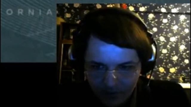 Жмилевский Смотрит Бегущий по Лезвию 2049 смотреть онлайн