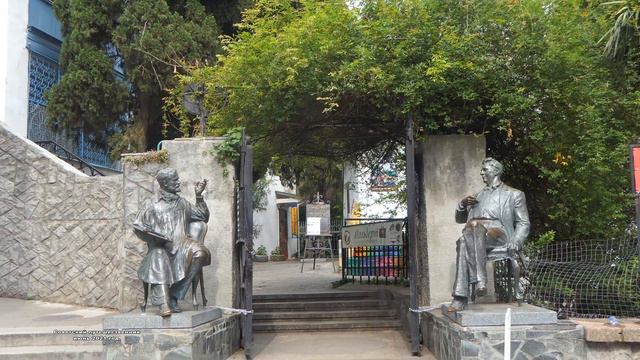 Гурзуф 2021. Чуть-чуть прогулялись по Гурзуфу, во время своей поездки в Крым в июне 2021 года. смотреть онлайн