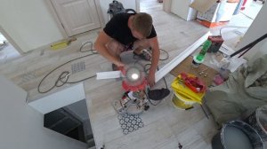Клеим обои под покраску и зарезаем багет на торцовке! 1500км на LADA ГРАНТА