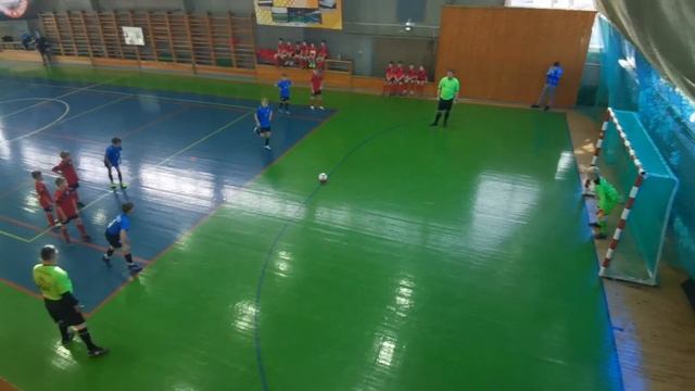 Хлесткое пенальти на первенстве Архангельска смотреть онлайн