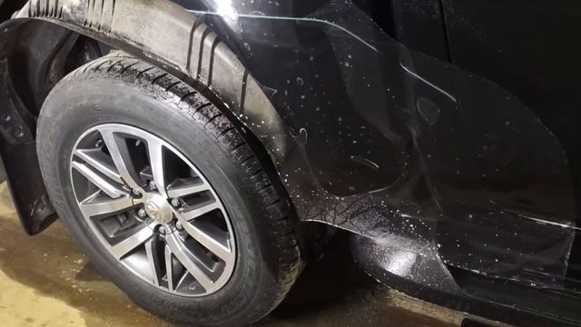 Бронирование основных элементов кузова на Toyota Hilux («Хайлакс») смотреть онлайн