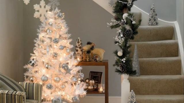 КРУТЫЕ ИДЕИ ДЛЯ ДЕКОРА ДОМА НА НОВЫЙ ГОД 2020 МОДНЫЕ НОВОГОДНИЕ УКРАШЕНИЯ ДОМА НА 100+ смотреть онлайн