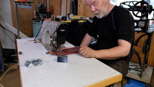 Changing motor on Pfaff sewing machine part 8 final - testing the new servo motor with leather смотреть онлайн