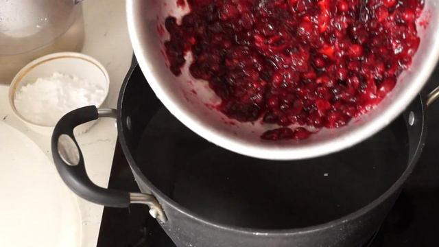 Клюквенный кисель Быстро и вкусно Освежает летом и заряжает витаминами зимой смотреть онлайн