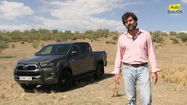 Toyota Hilux D4 2014 CV Invincible 2021 | Prueba / Review en español | #autoscout24 смотреть онлайн