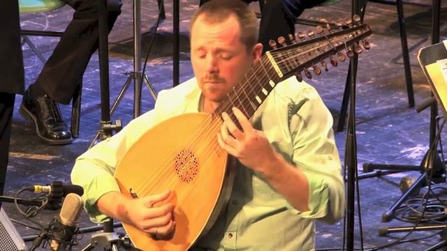 Vivaldi Lute Concerto in D Major RV93 I - Allegro смотреть онлайн