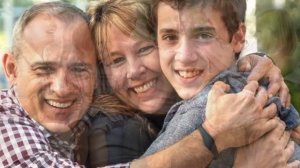 Должны ли взрослые дети помогать родителям