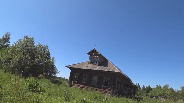 Он не хотел дом как у всех,но пропал точно так же.Заброшенная деревня.Люди исчезли смотреть онлайн