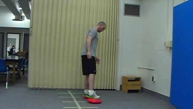 Exercise # 4 wobble board shoulder width apart tennis ball toss смотреть онлайн