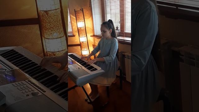 И.-С.Бах " Маленькая прелюдия N 3" до минор. Исп Алиса Гаврюшова, 10 л. смотреть онлайн