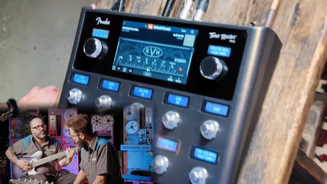 ¿La pedalera multiefectos definitiva? ¡Así suena la Tone Master Pro de Fender! | Alfasoni смотреть онлайн