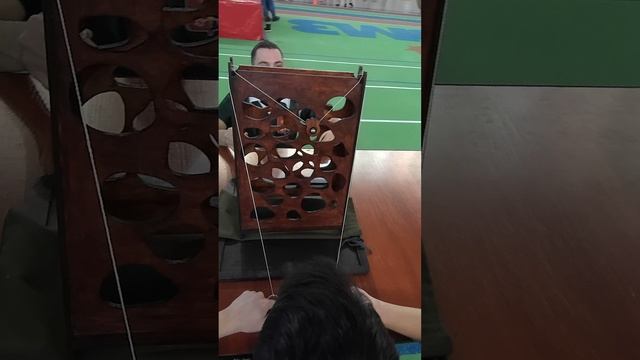 Настольная спортивная игра "Рошфор" на ловкость и аккуратность. смотреть онлайн