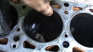 Поломанный коленвал ВАЗ