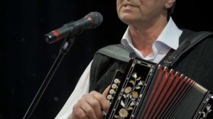 ГАРМОНИСТ КОМПОЗИТОР ЮРИЙ БОГАТЫРЕВ   ОЙ ЗАНЯЛАСЬ РЯБИНА ЯРКИМ СВЕТОМ