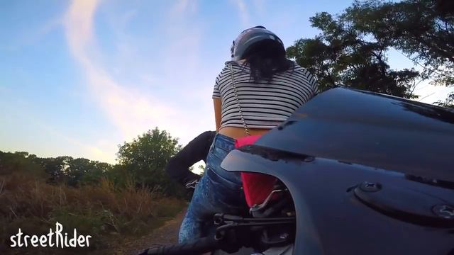199 км/час с девушкой на баке. смотреть онлайн