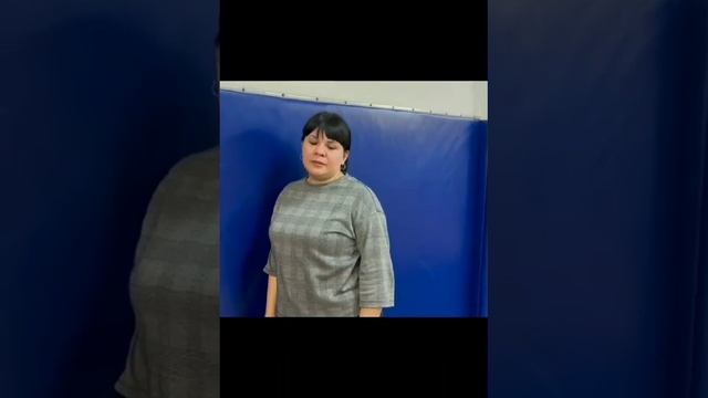 Ученики поздравили своего тренера с Днем тренера. смотреть онлайн