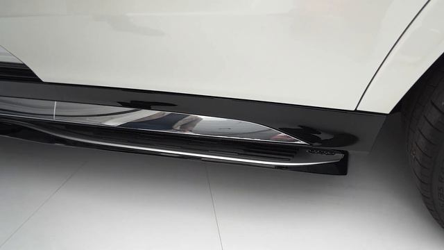 Mercedes Benz Maybach GLS 600 смотреть онлайн