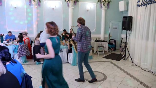 Саксофонист Дмитрий Деречук смотреть онлайн