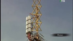 В Абакане красят телевышку