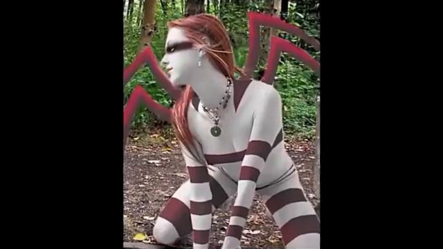 Liz Vicious Vicious Succubus Pre-Order NOW! смотреть онлайн