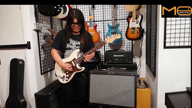 Fender FSR rustic ash Sultans of Swing смотреть онлайн