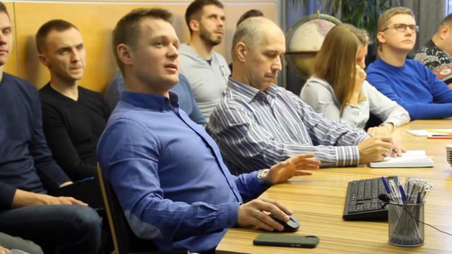 ФЗ — это вам не ХЗ: таможенный закон мы должны чтить! смотреть онлайн