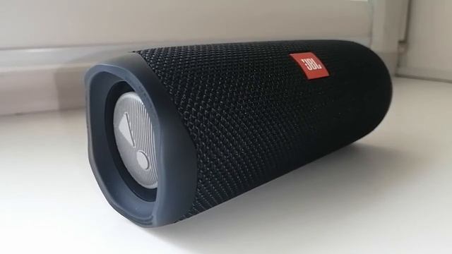 Колонка JBL FLIP 5 LFM 60% Bass Test смотреть онлайн