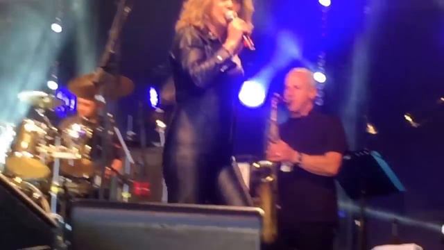 Suzi Quatro Devil Gate Drive Featuring Andy Scott - Concert At The Kings 2016