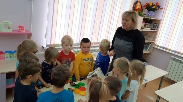 Организованная образовательная деятельность для детей второй младшей группы "Поможем мишутке" смотреть онлайн