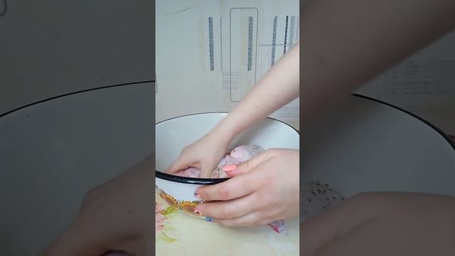 Куринные крылышки в духовке, все очень просто и вкусно ☺ Получаются сочными ☺ смотреть онлайн