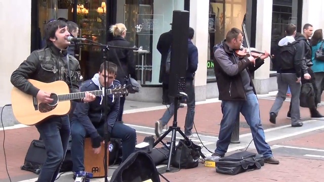 КРУТЫЕ УЛИЧНЫЕ МУЗЫКАНТЫ ► U2 – One COVER смотреть онлайн