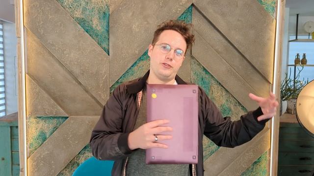 Samsung Galaxy Book 2 Pro & Pro 360 Hands-on: 5G, S-Pen & More смотреть онлайн