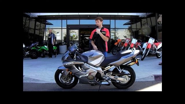 FBC - 2005 Honda CBR600 F4i смотреть онлайн