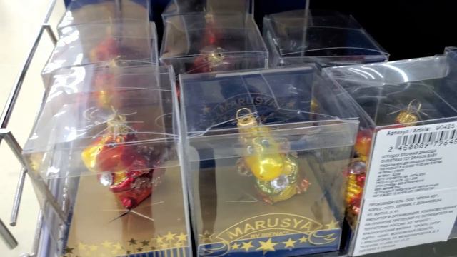 Гипермаркет ТВОЙ ДОМ Москва МКАД 67-й километр Елочные игрушки Irena и Лауша (Krebs) смотреть онлайн