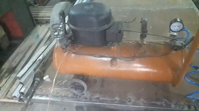 КОМПРЕСОР З ХОЛОДИЛЬНИКА .Компрессор из холодильника бесшумный самодельный ( silent compressor ) смотреть онлайн