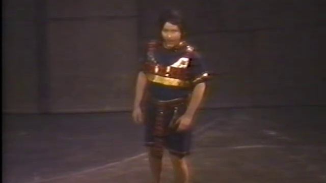 Thomas Booth sings Celeste Aida смотреть онлайн