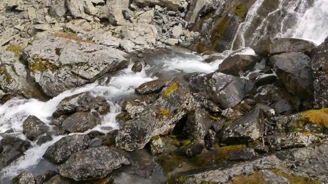 2020.Алтай.Мультинские_озера.Куйгук.Водопад смотреть онлайн