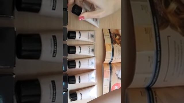 AVON Матирующий тональный крем для лица "Безупречный тон" смотреть онлайн