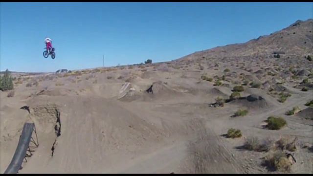 A day in the Life of Paul Mudd Photoflight Productions смотреть онлайн