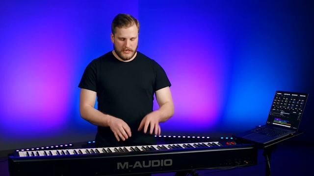 M-Audio Hammer 88 Review | BEST Budget MIDI Keyboard under $500!? смотреть онлайн