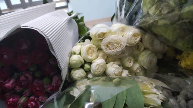 Свежие цветы! 7 937 656 56 77 Самара Кошелев Финютина 45 салон цветов "Дари красиво" смотреть онлайн