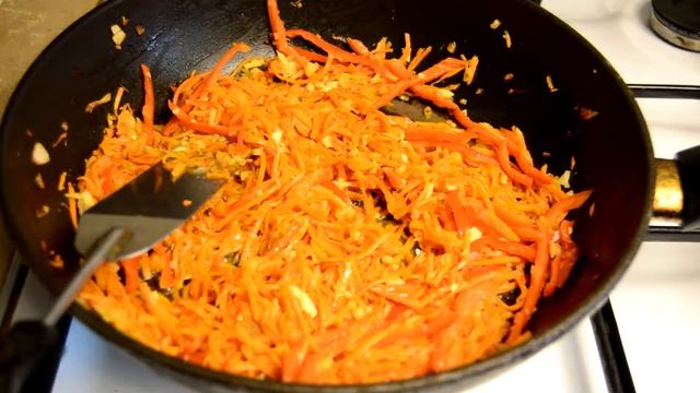 Кабачки по корейски,  азиатская кухня это вкусно даже если это  овощной салат,!