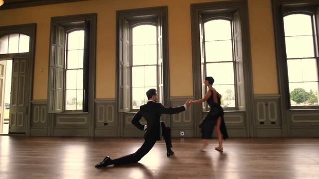 In Search of the Abrazo by PointeTango in collaboration with Payadora Tango Ensemble смотреть онлайн