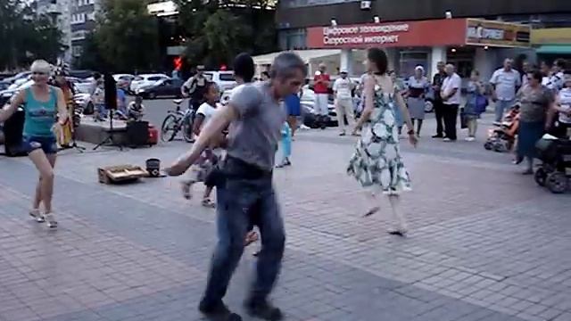 Безумный танцор с Набережных челнов (весёленько) смотреть онлайн
