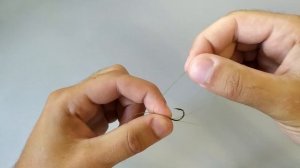 ЛУЧШИЙ узел для крючка! Как правильно привязать крючок к леске. Узел Снелл (Snell)