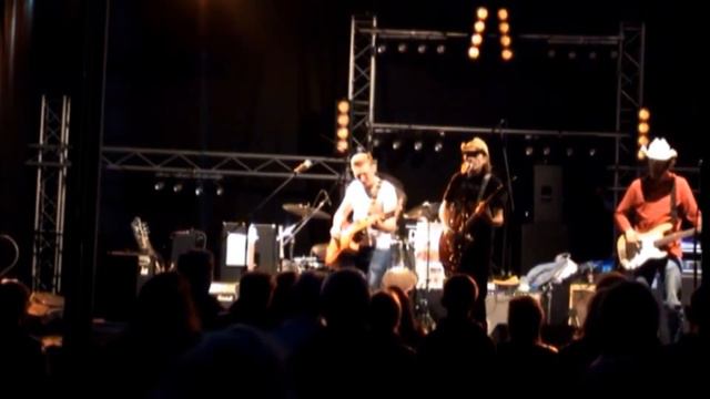 Rockin´ Horse - Talk To Me (Elmore James) смотреть онлайн