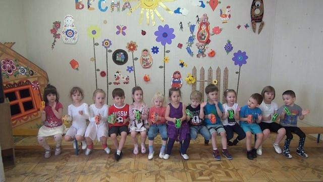 Бубен. Ритмическая игра. Дети 3-4-года смотреть онлайн