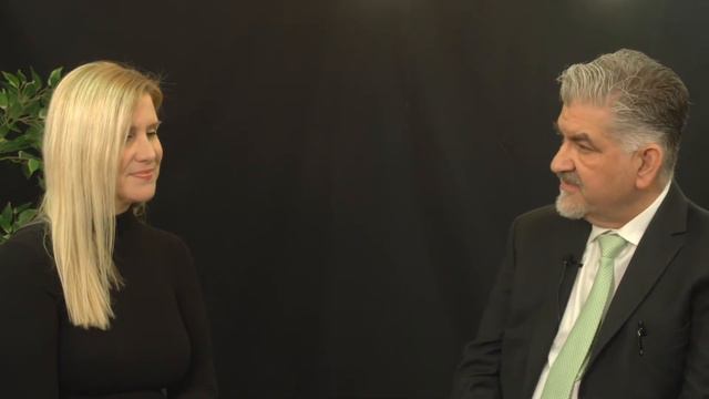 Emmy award winning personality Kim Adams interviews Mike Brennan, Arterez CEO. смотреть онлайн
