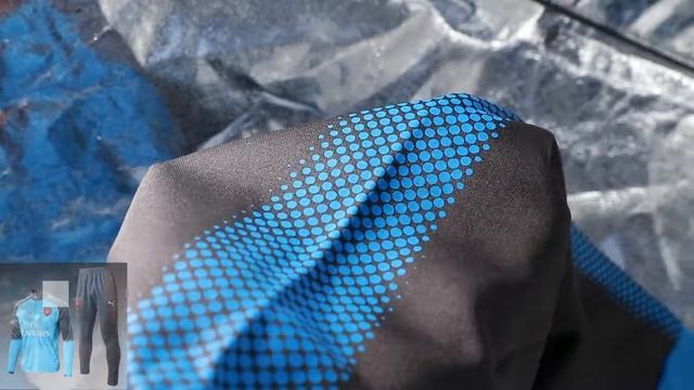 Футбольный тренировочный Костюм арсенал смотреть онлайн