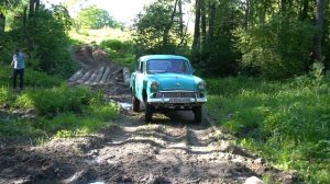 Лютый оффроуд по советский. Москвич 410 внедорожный зверь